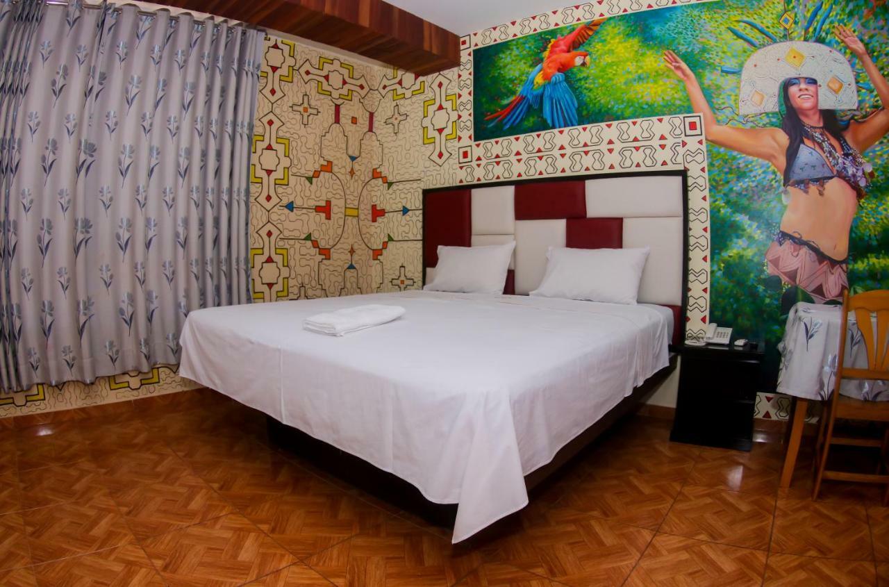 Gran Hotel Gusbet Pucallpa Bagian luar foto