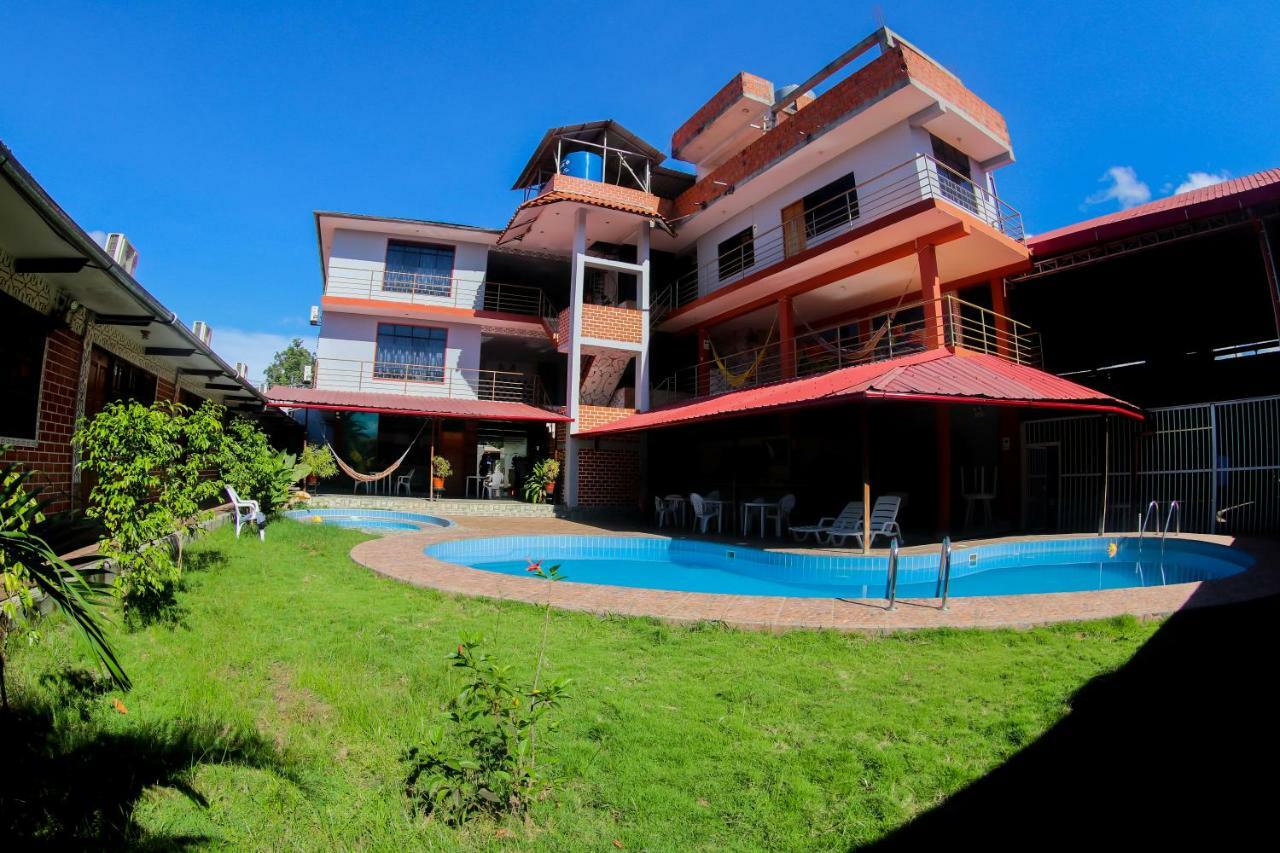 Gran Hotel Gusbet Pucallpa Bagian luar foto