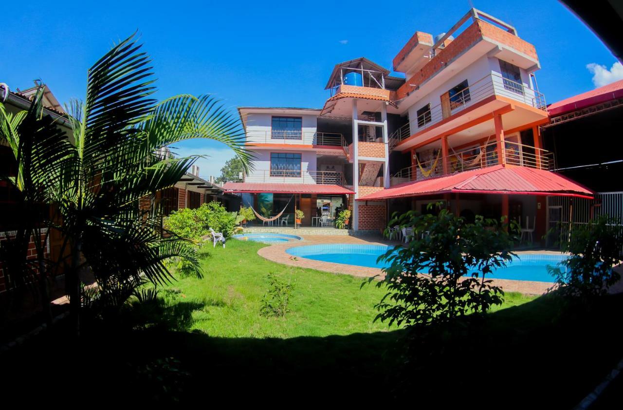Gran Hotel Gusbet Pucallpa Bagian luar foto